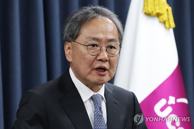 신년 인사하는 김정석 한교총 대표회장