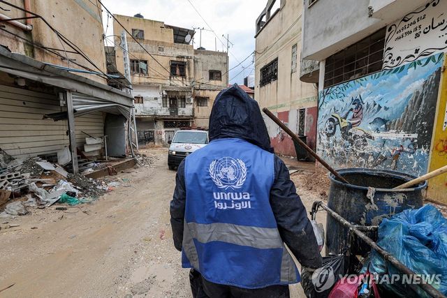 요르단강 서안 제닌의 UNRWA 직원