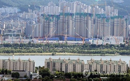 한강변 재건축 단지 모습 [연합뉴스 자료사진]