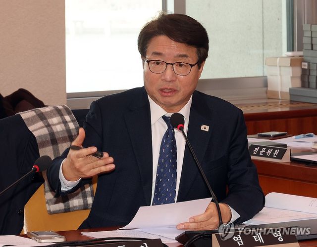 발언하는 염태영 국조특위 여당 간사