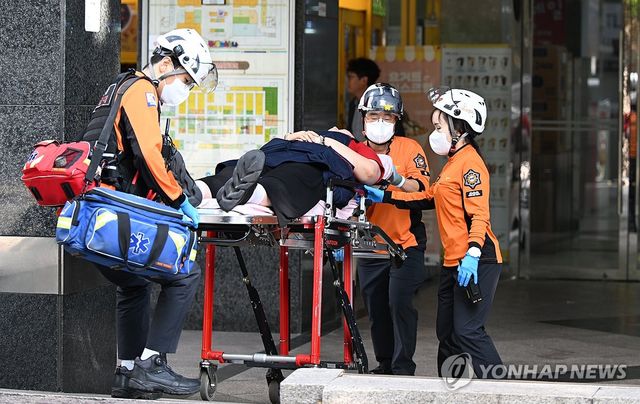 인천 상업시설서 칼부림…심정지 1명·7명 부상