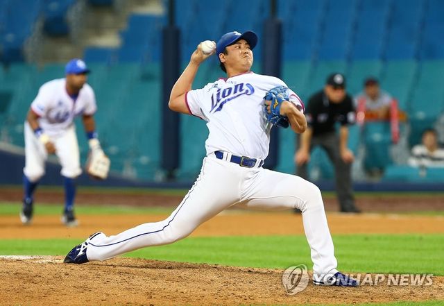 역투하는 안지만