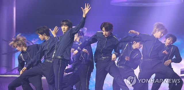 A2O 소울, 화려한 데뷔