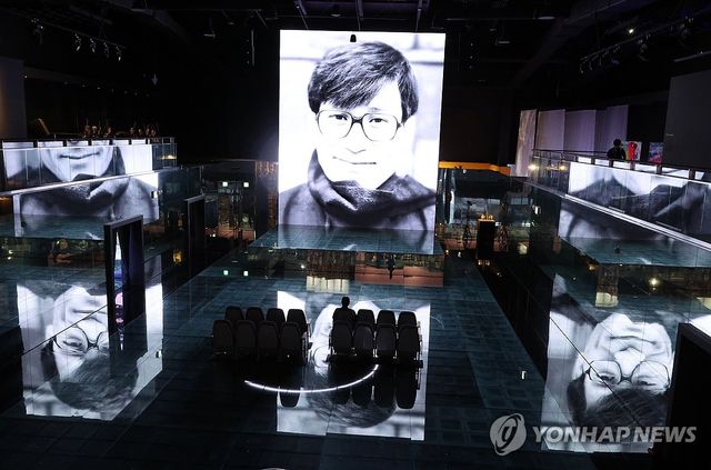 영화인 안성기를 기리는 특별한 전시