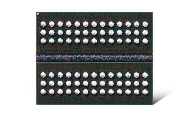 삼성전자 32Gb DDR5 D램