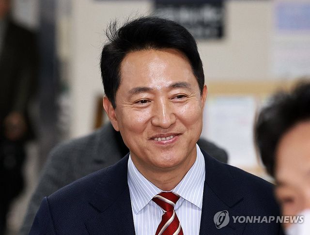 '운명의 날' 법정 향하는 오세훈 서울시장