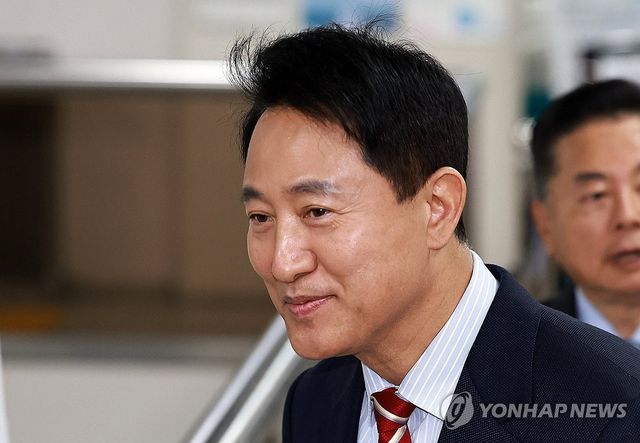 '운명의 날' 법정 향하는 오세훈 서울시장