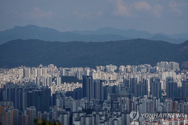 남산에서 바라본 서울시내 아파트