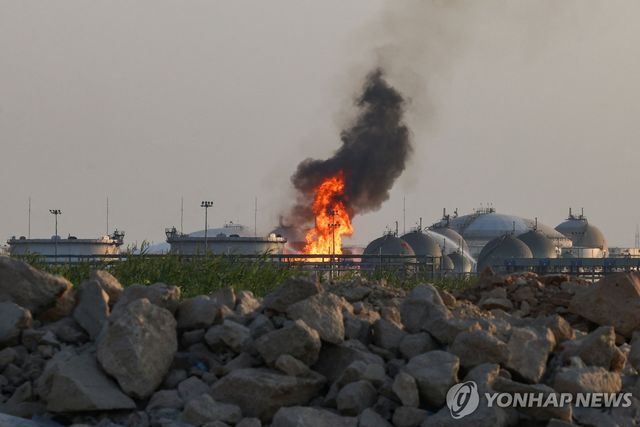 3일 사우디 리야드의 아람코 석유시설 화재