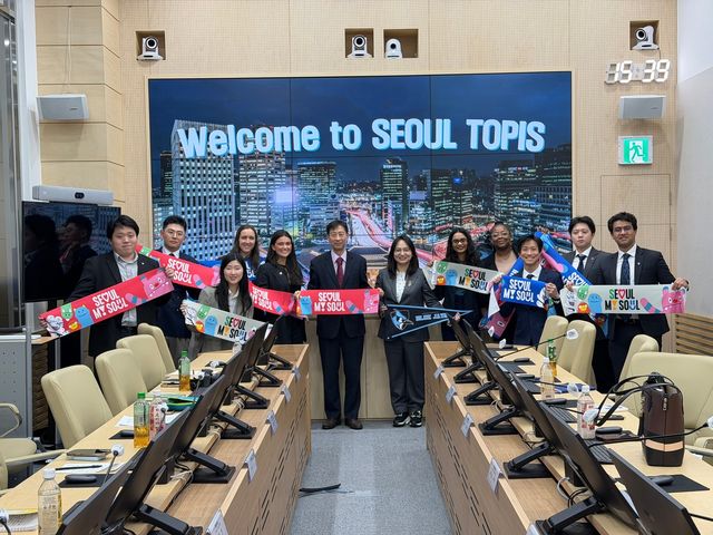 서울시 방문한 미국 존스홉킨스 고등국제대학원 학생들