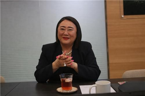 연합뉴스와 인터뷰하는 김인숙 회장