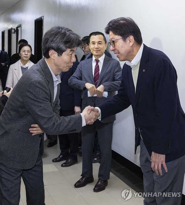 부산글로벌허브특별법 처리 부탁하는 박형준