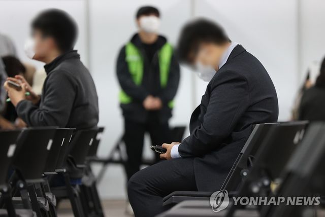 "지방 간 청년 3명 중 1명, 2년 못 버티고 수도권 'U턴'"