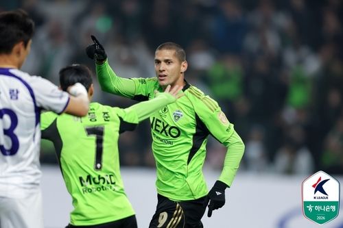 선제골 유도해낸 티아고