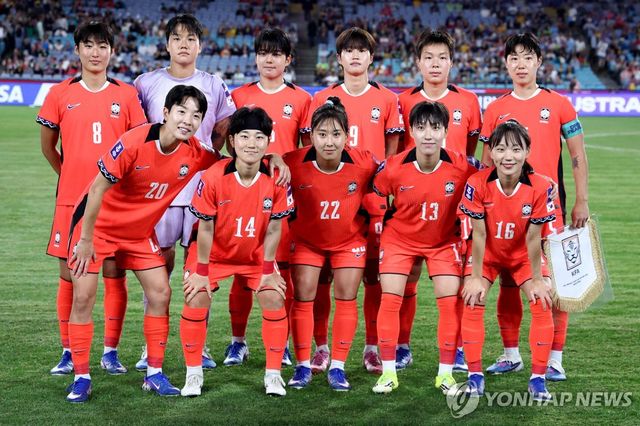 일본전에 선발로 나선 한국 여자 축구 국가대표.