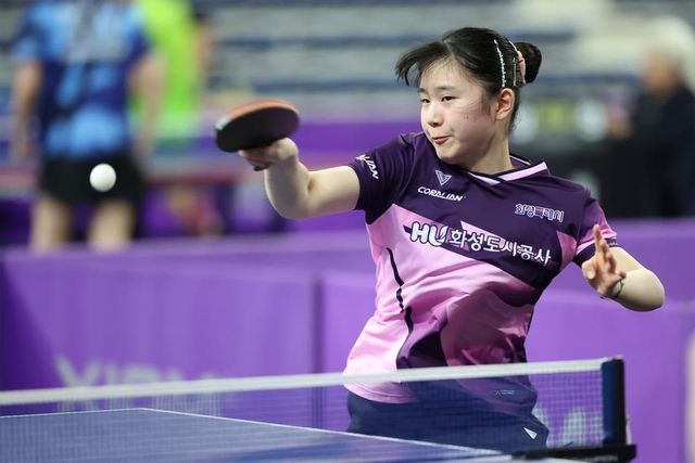 프로탁구리그 여자 단식에 나선 허예림의 경기 장면