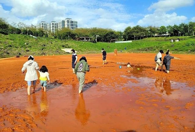 서귀포 황토 어싱광장