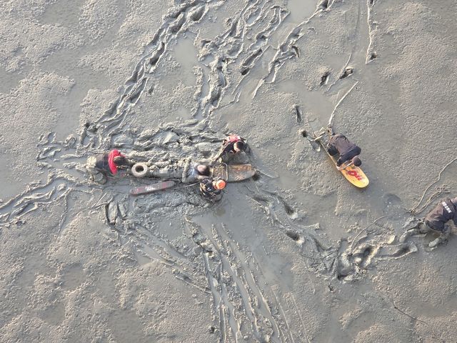 '갯보드'로 인명구조