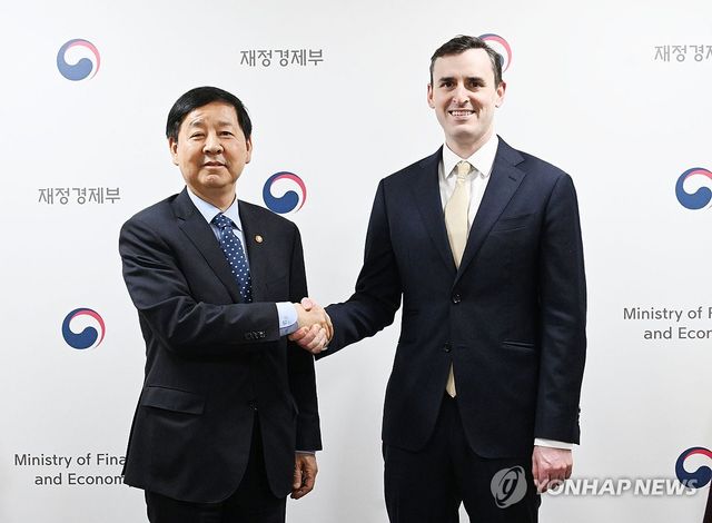 구윤철 부총리, 댄 카츠 IMF 수석 부총재 면담