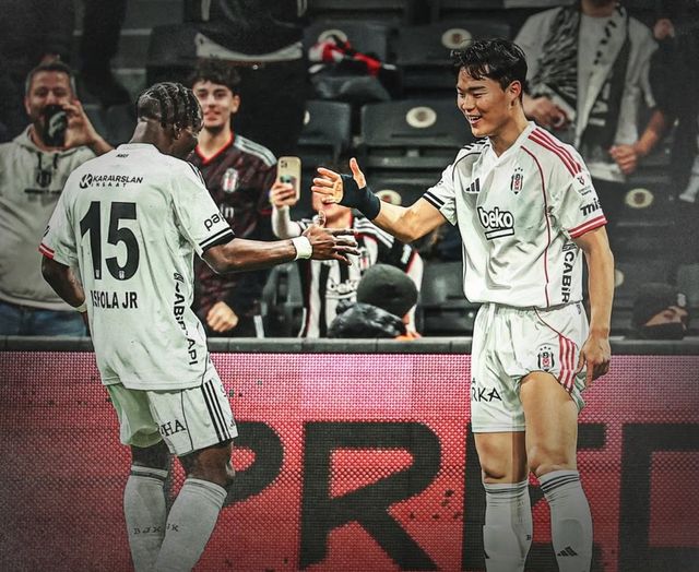 골 세리머니를 펼치는 오현규