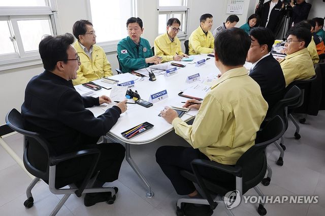 BTS 컴백 공연 안전관리 점검 나선 김민석 총리