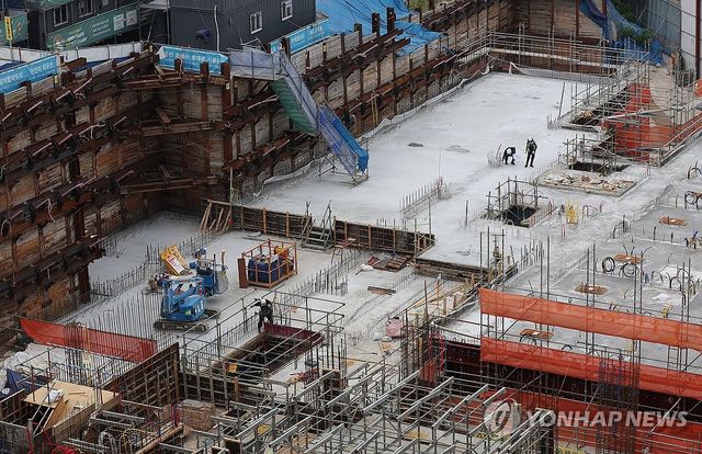 이어지는 폭염…건설 현장 상황은?