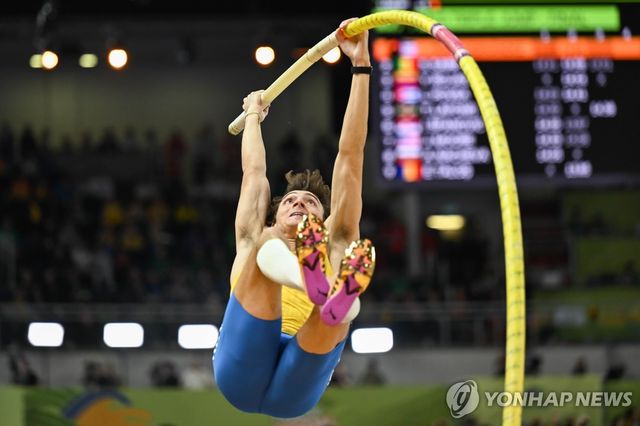 도약하는 듀플랜티스