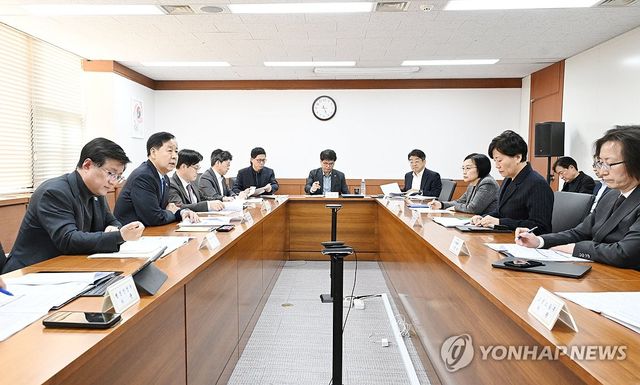 구윤철 부총리, 중동 상황에 따른 고유가 대응 관계 장관 간담회 주재