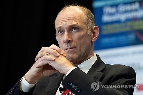 시카고 연방준비은행의 오스탄 굴스비 총재