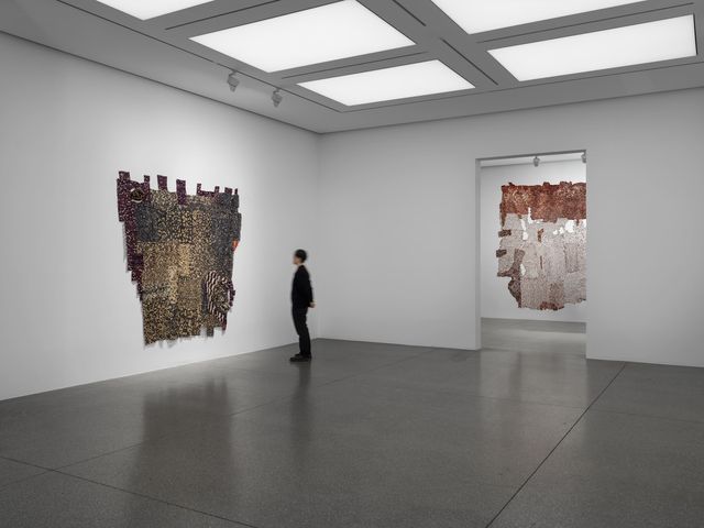 엘 아나추이 개인전 '루보' 전시전경