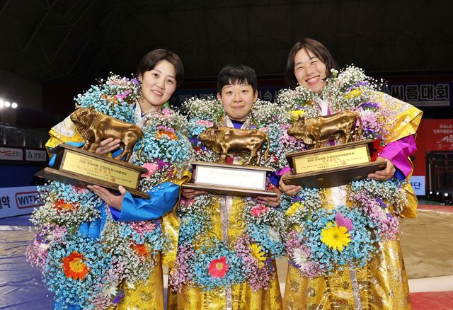 김채오, 이재하, 이다현