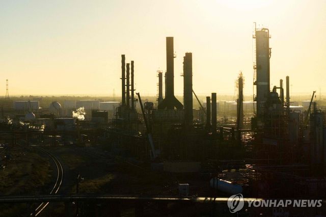 미국 텍사스의 원유 정제 시설 