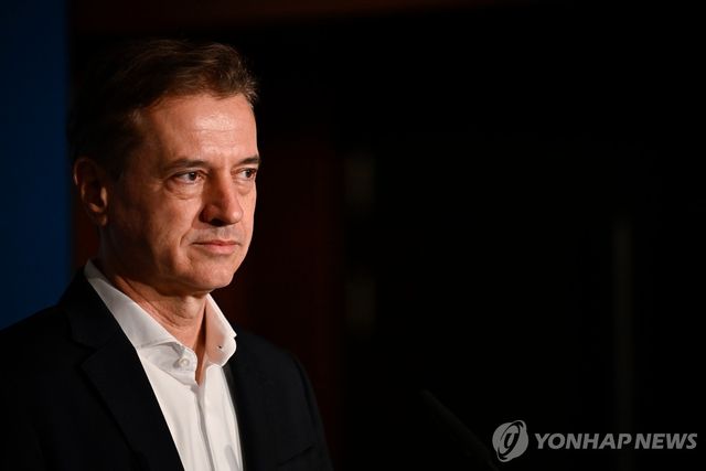 로베르토 골로프 슬로베니아 총리