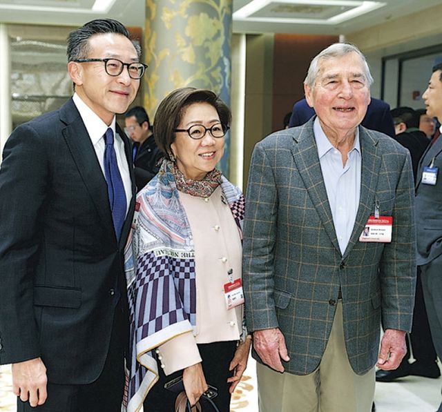 중국발전포럼 참석 그레이엄 앨리슨(오른쪽) 2026.3.22