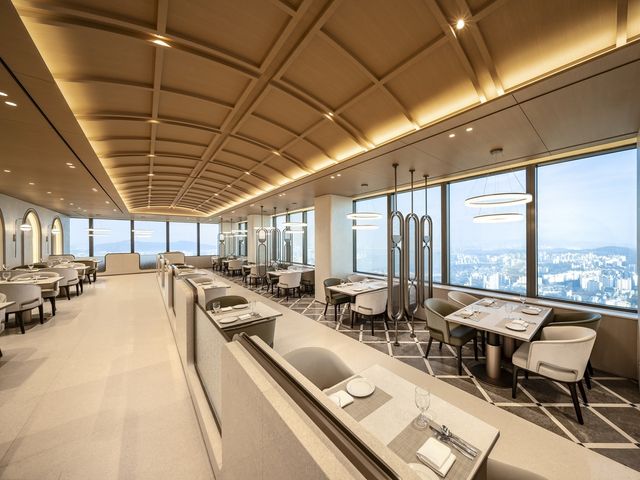 63빌딩의 워킹온더클라우드