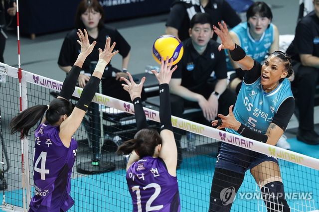 홀로 42득점 괴력 뽐낸 실바