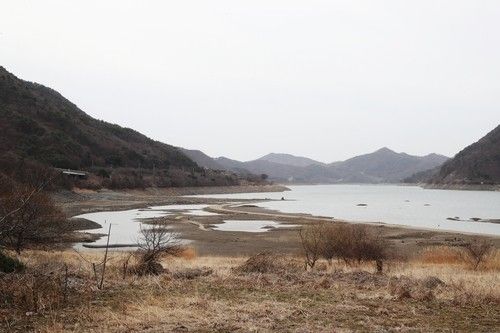 지난해 3월 바닥 드러내기 시작한 보령댐
