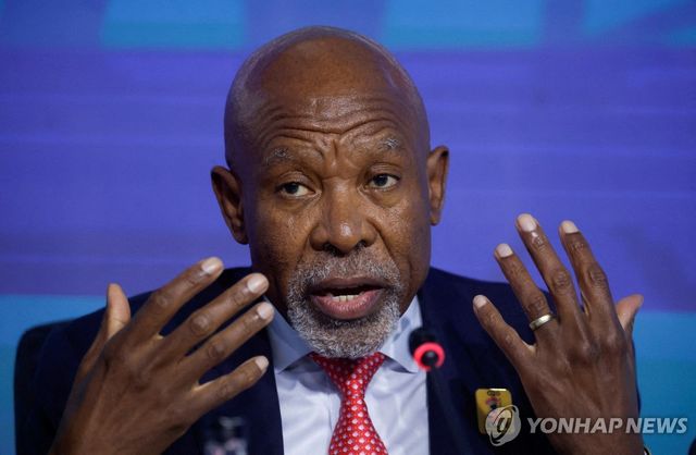 레세트야 칸야고 남아프리카공화국 중앙은행 총재