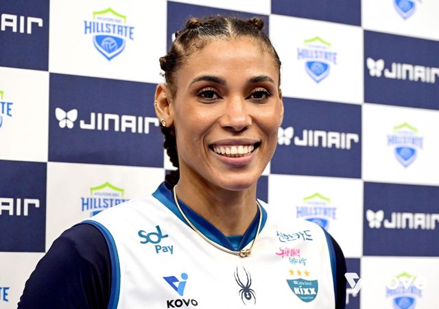 인터뷰하는 GS칼텍스의 실바