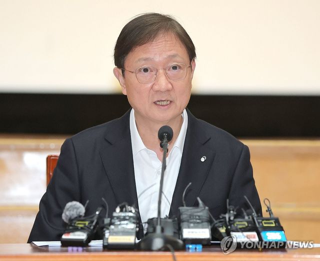 기자단 간담회 연 이찬진 금감원장