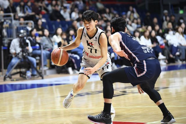 '슈퍼 루키' 강성욱