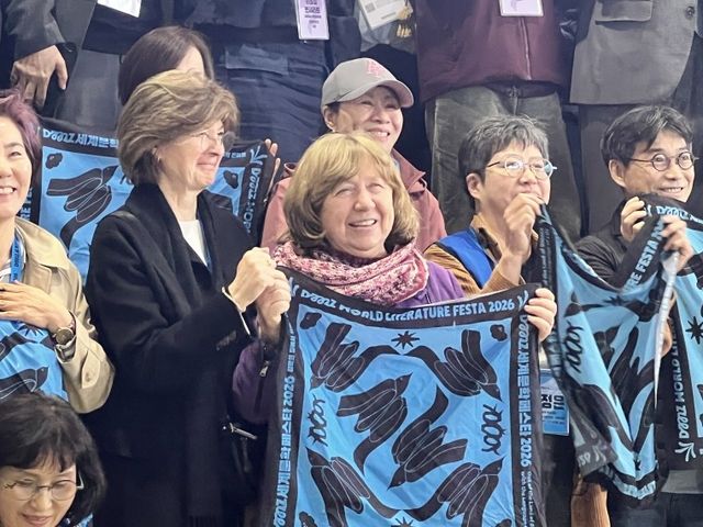 노벨문학상 수상 작가 스베틀라나 알렉시예비치