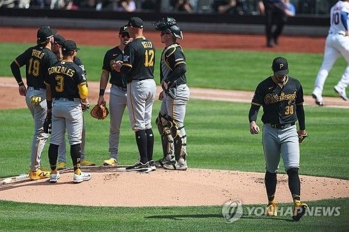 1회에 강판당한 폴 스킨스