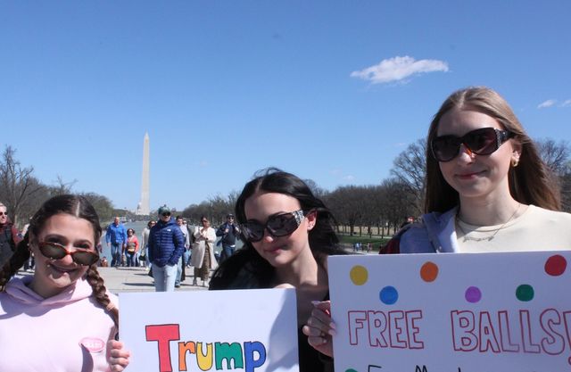 반트럼프 시위에 참가한 워싱턴DC의 고등학생들