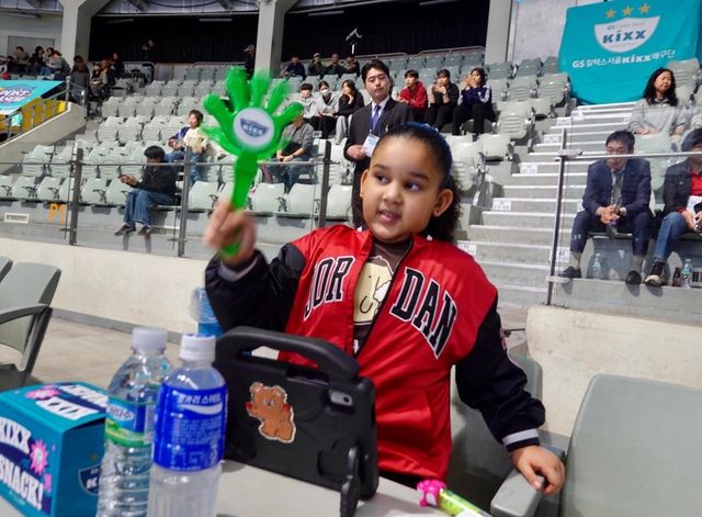 장충체육관 찾아 실바 응원하는 딸 시아나