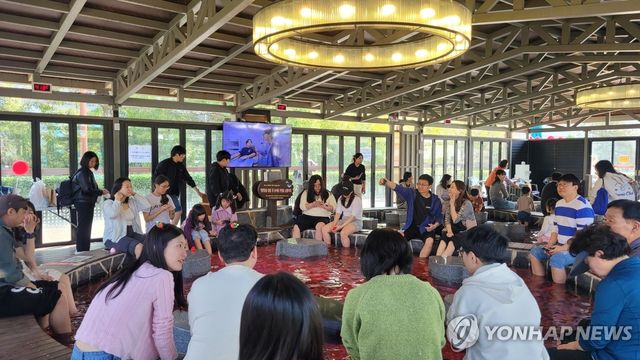 즐거움 가득한 논산 딸기축제장