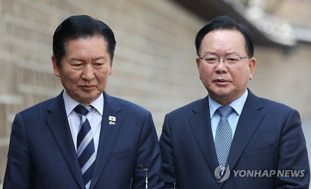 회동 마친 정청래 대표와 김부겸 전 국무총리