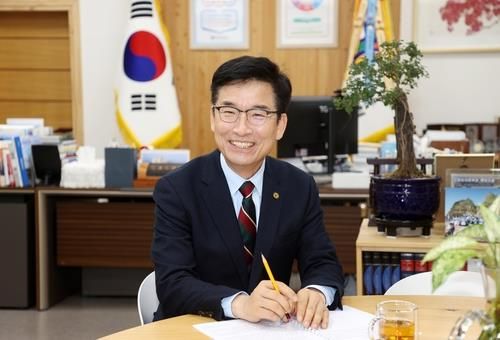 윤건영 충북교육감