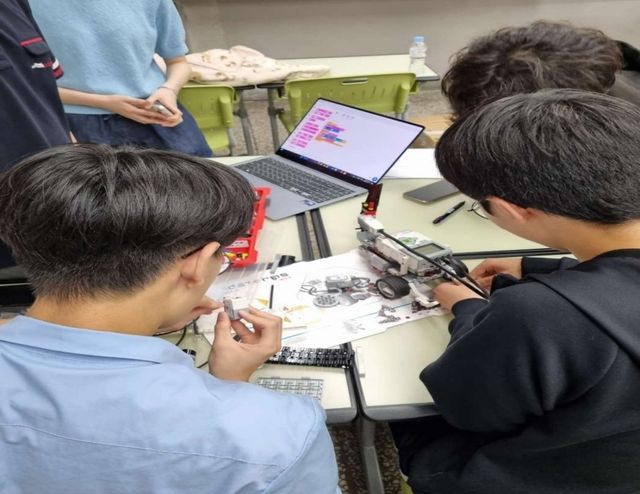 한영고 로봇 전공 체험 교육