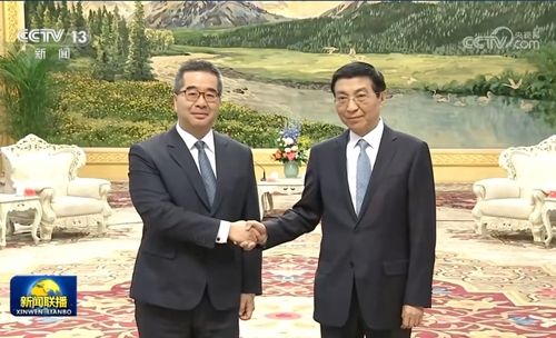 지난달 만난 왕후닝 중국 정협주석과 샤오쉬천 대만 국민당 부주석